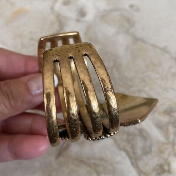 Lucky Brand Gold Tone Faux Turquoise Boho Cuff Style Bracelet - Picture 8 of 9